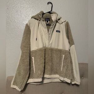 Patagonia Womens Shelled Retro X Pullover- Brand New